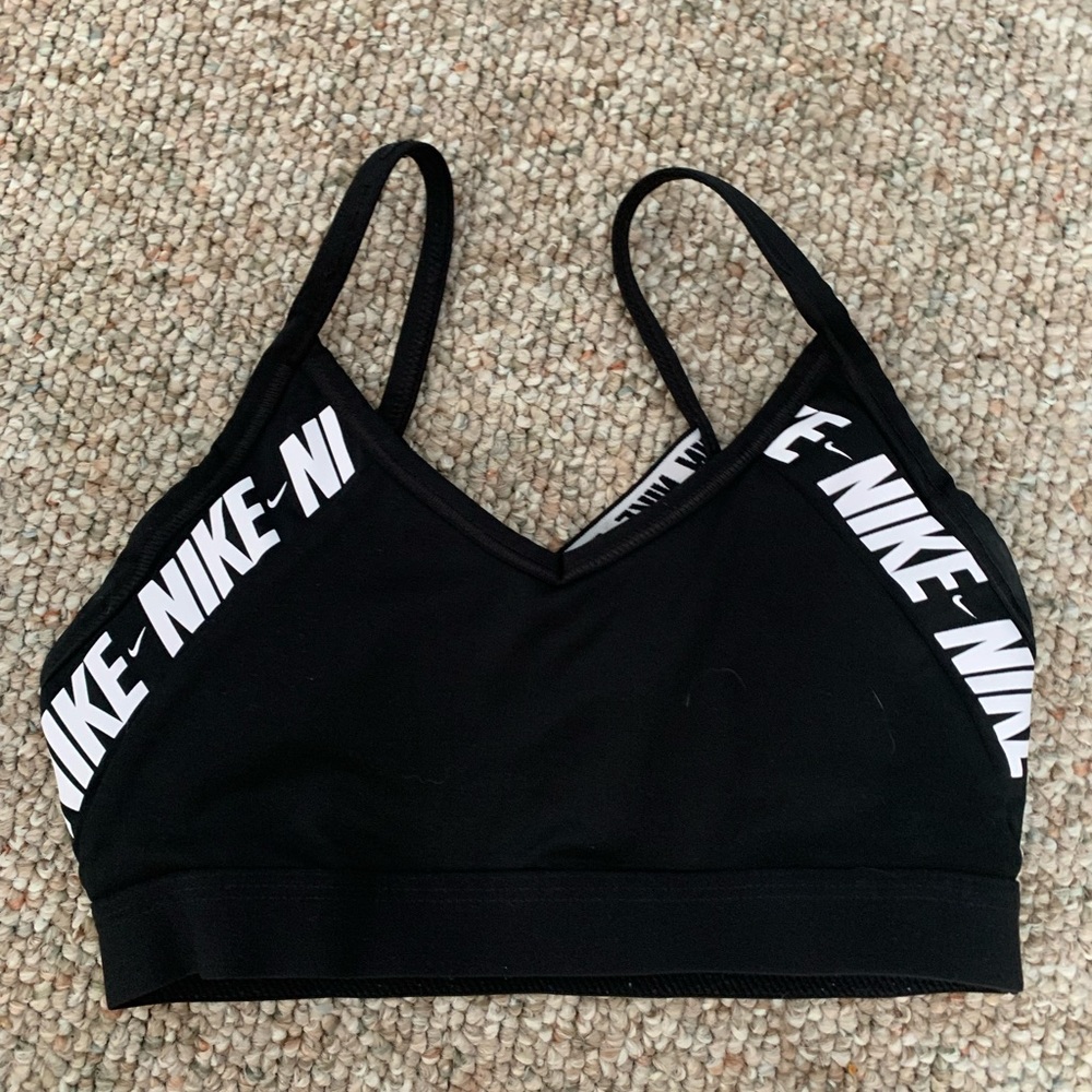 Nike dri-fit sports bra